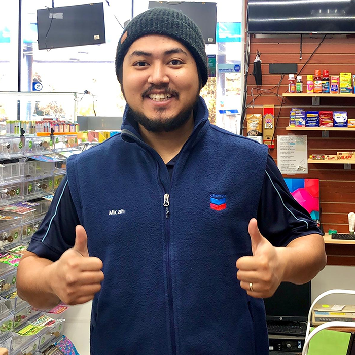 Chevron Branded Townlake Pkwy Woodstock